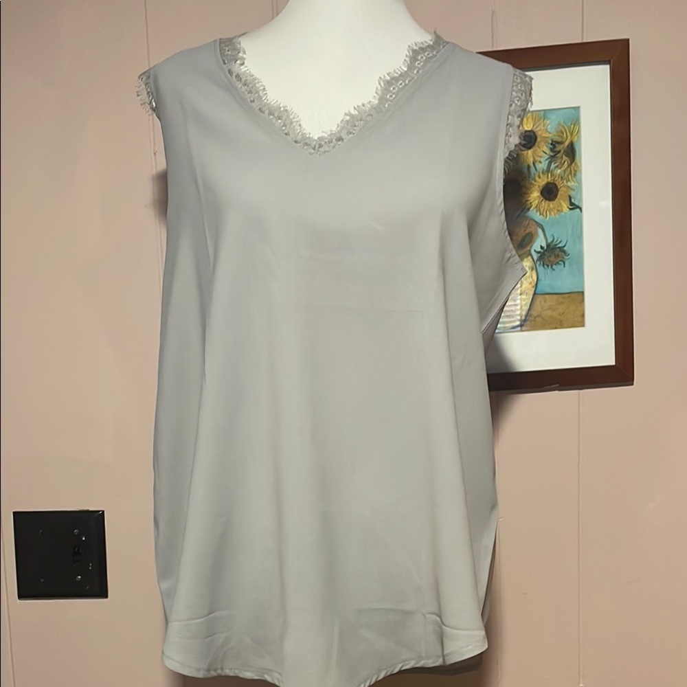 Elegant Gray Sleeveless Top